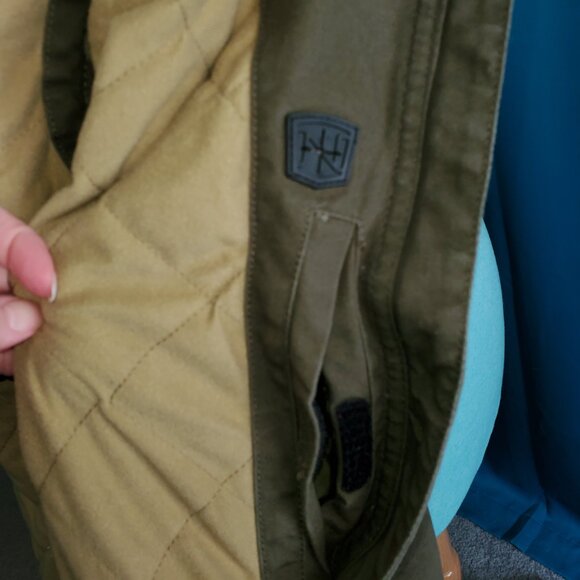 Heavy Duty Army Green Canvas Vest w/faux fur collar – L - Picture 9 of 12